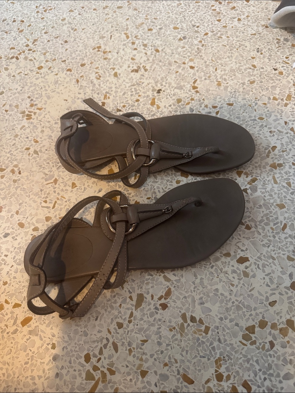 Gucci Brown Leather T-Strap Sandals